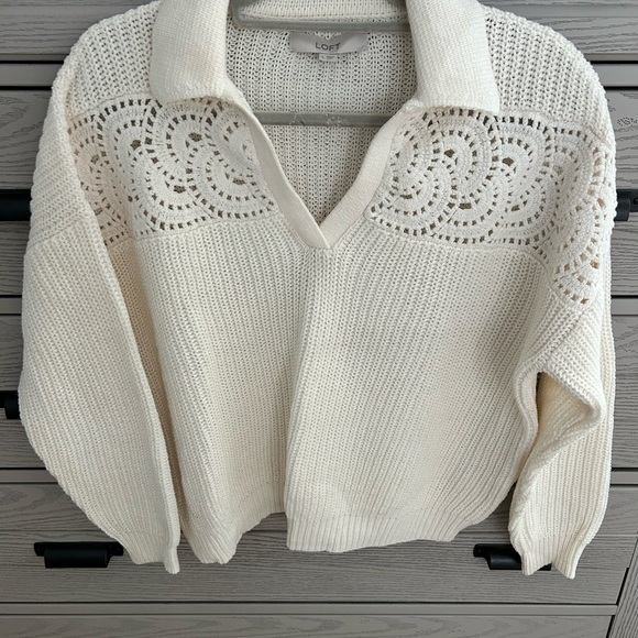 LOFT Cream V-Neck Sweater with Lace Accents - Picture 3 of 5